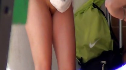 Sexy girl lost british poran in the pool
